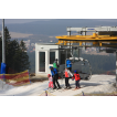 Bergstation Plešivec mit Blick auf Abertamy