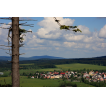 Blick über Abertamy zum Auersberg