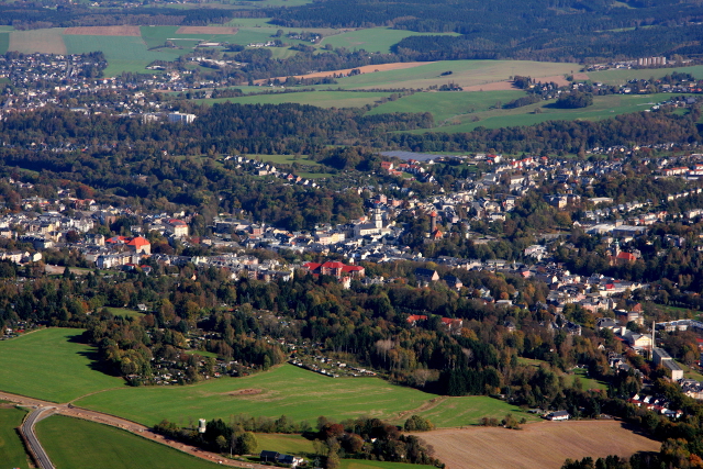 Große Kreisstadt Auerbach (Vogtl.) - beliebte Einkaufsstadt an den Autobahn-Zubringerrouten C und D